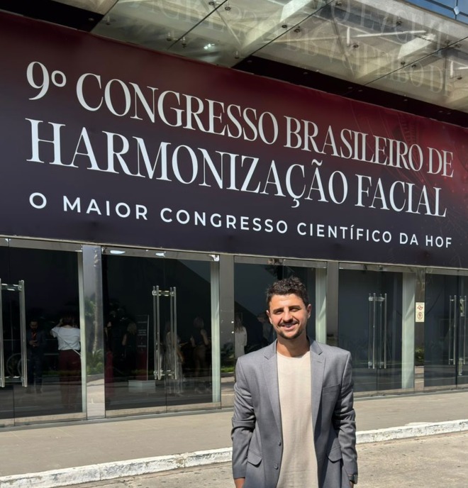 Fundador no 9º Congresso Brasileiro de Harmonização Facial